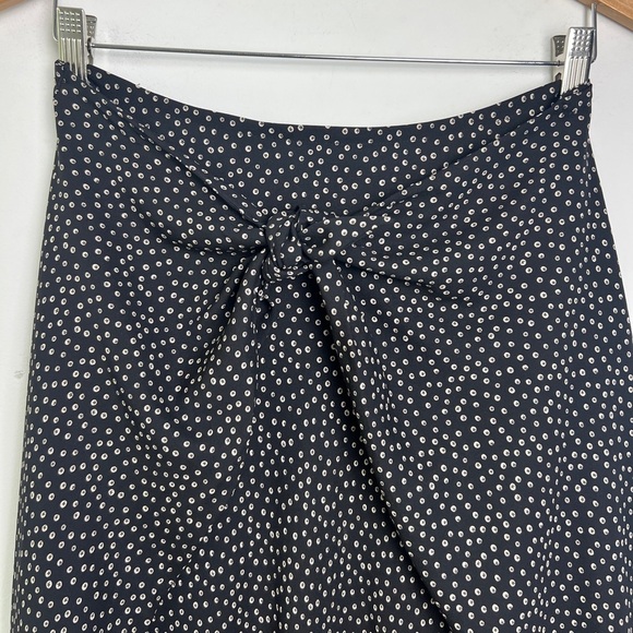 Vince Women's Size 6 Silk Black Celestial Polka Dot Wrap Tie Front Midi Skirt - Picture 5 of 16
